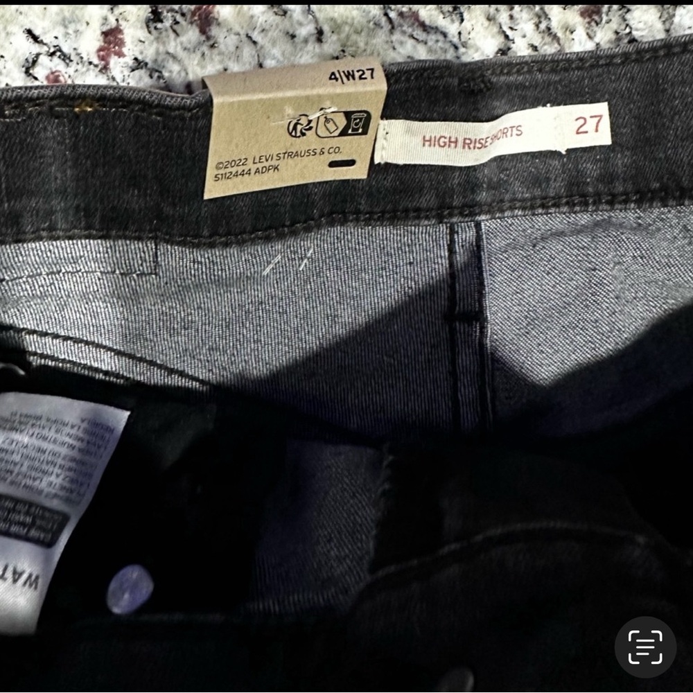 NWT Levi’s high rise. HYPER SOFT Size 27 - Picture 3 of 3